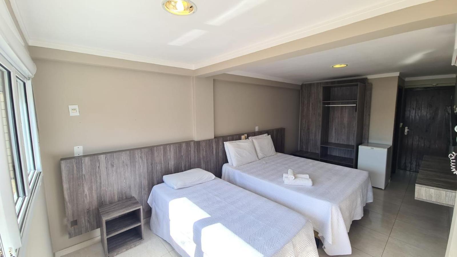 Hotel Jardim do Mar-suítes com sacada-suítes com cozinha vista mar-piscina vista mar praia dos molhes- visite nossa pagina na internet Torres Exterior foto