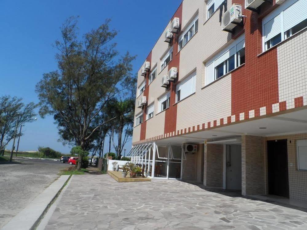 Hotel Jardim do Mar-suítes com sacada-suítes com cozinha vista mar-piscina vista mar praia dos molhes- visite nossa pagina na internet Torres Exterior foto